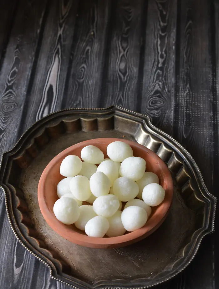 Saffron - Angoori Rasgulla White